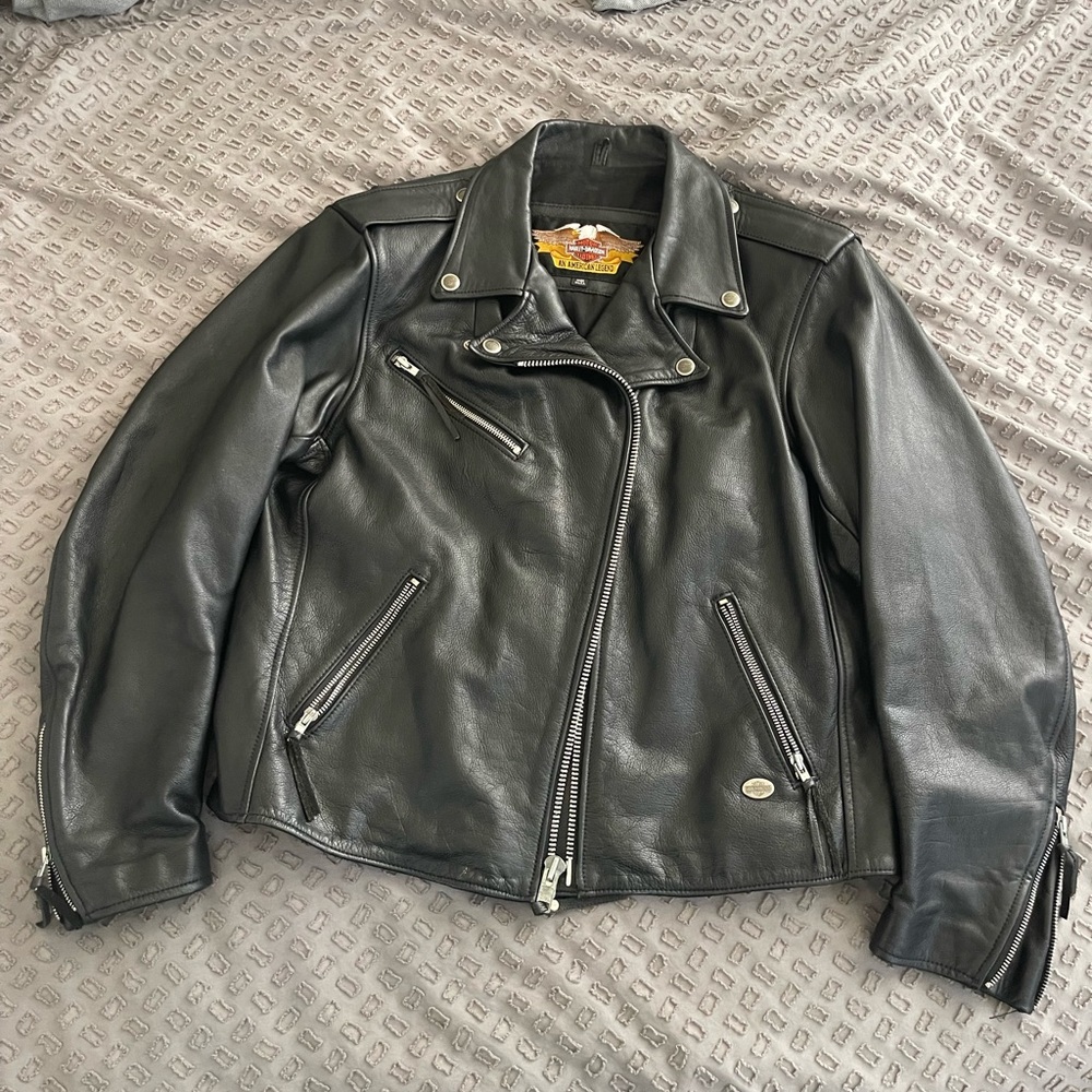 Harley Davidson USA Made Black 100% Leather Motorcycle Biker Zipper Jacket XL